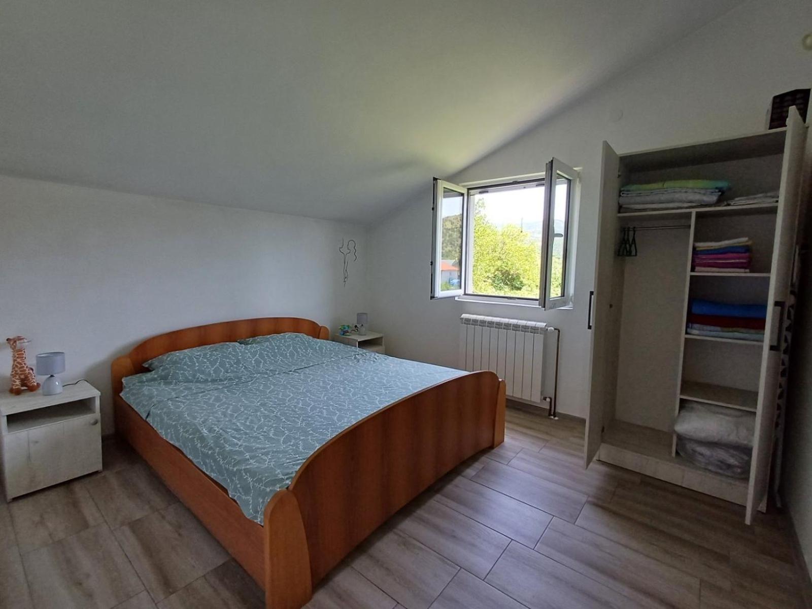 شقة Cozy, Fully Equipped, Free Parking&Wifi, Quiet, 2Bd بودغوريتْسا المظهر الخارجي الصورة
